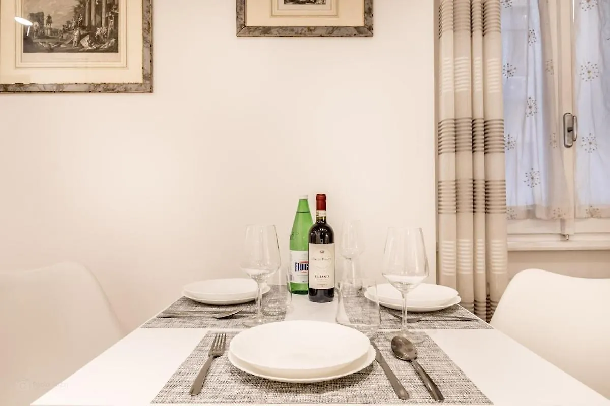 Apartment Vatican Chic House II Rome Italy